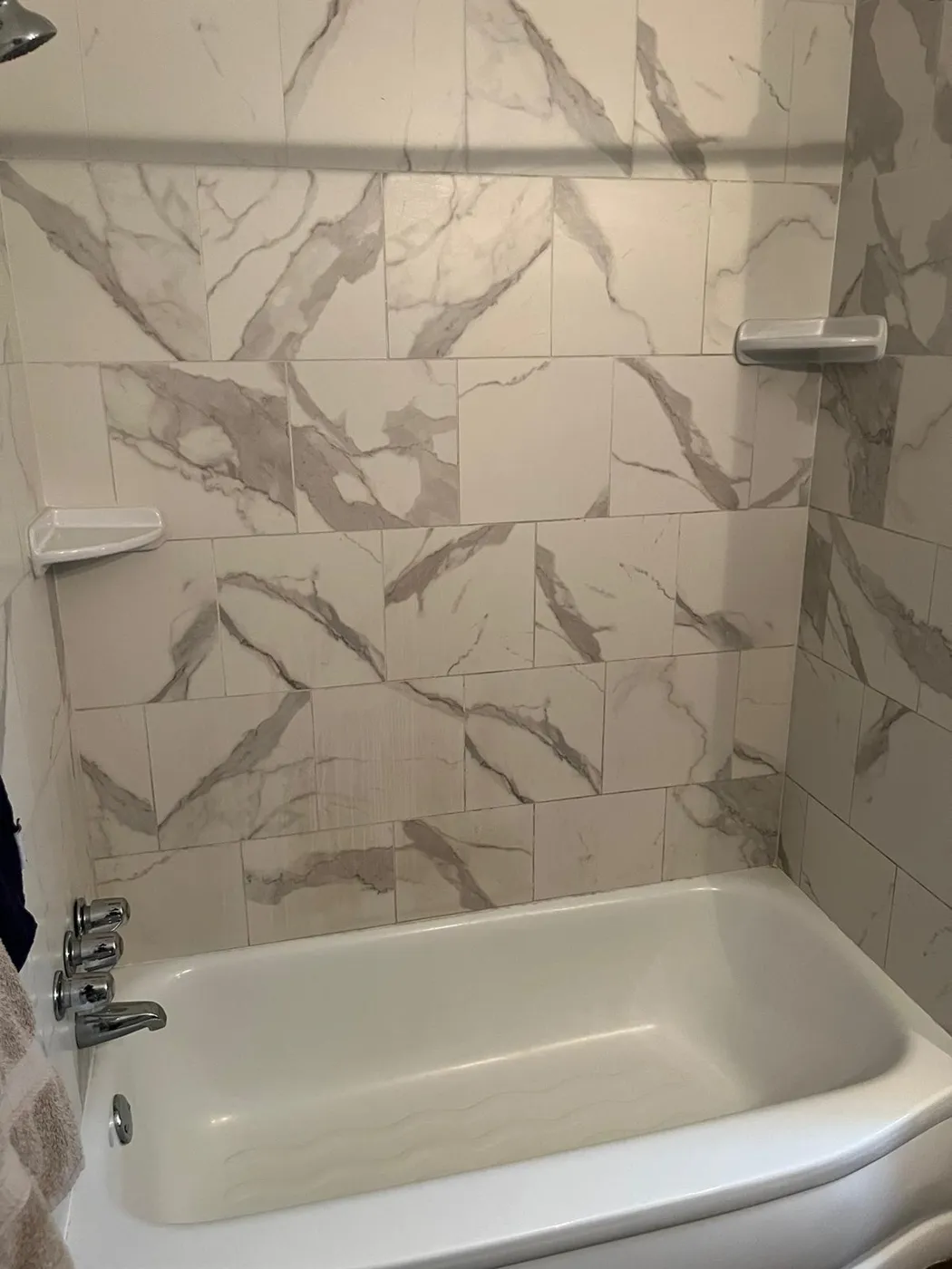 Bathtub after a clean
